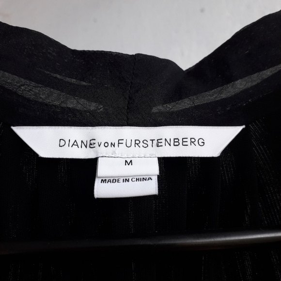 Diane von Furstenberg black sleeveless blouse in viscose and silk - Size M - Picture 7 of 12